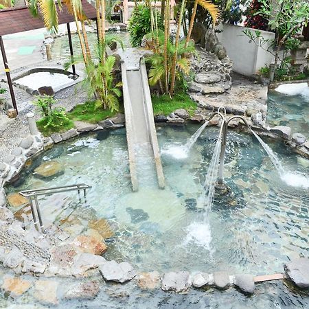 An Tong Hot Spring Hotel Юли Екстериор снимка